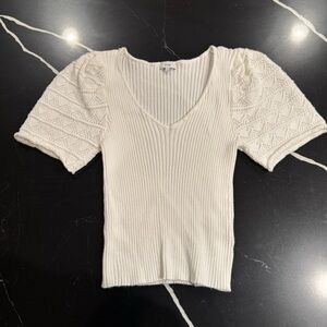 Voy Short Sleeve Sweater